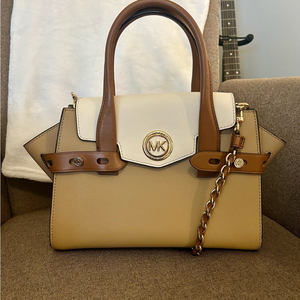 Michael Kors Tan and White Handbag